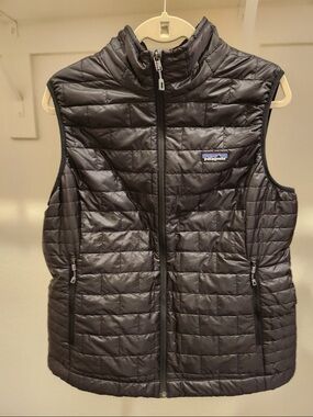 Patagonia black vest
